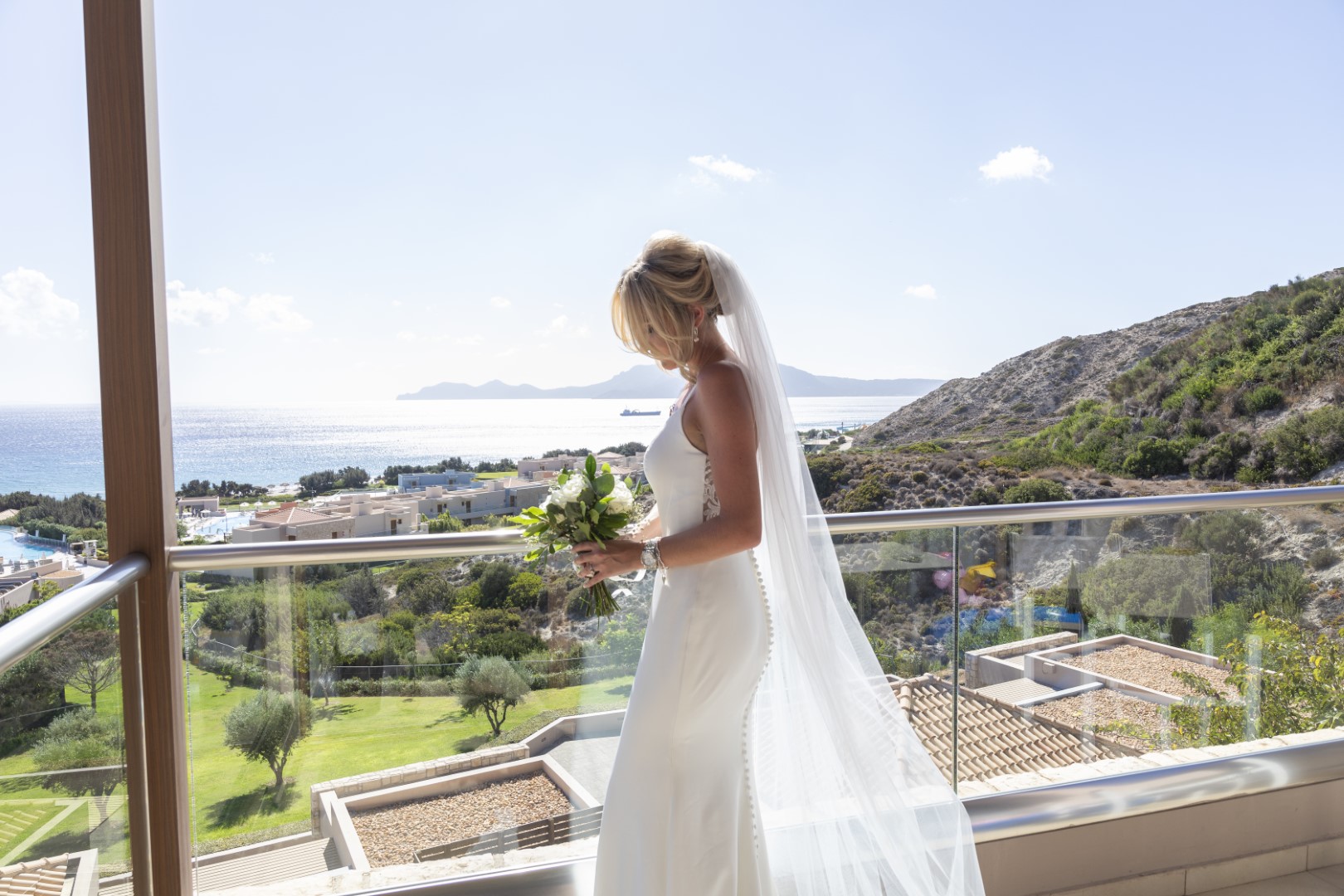 Book your wedding day in Blue Lagoon Village Kos